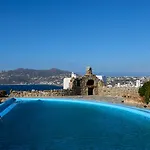 Nalu Villa *